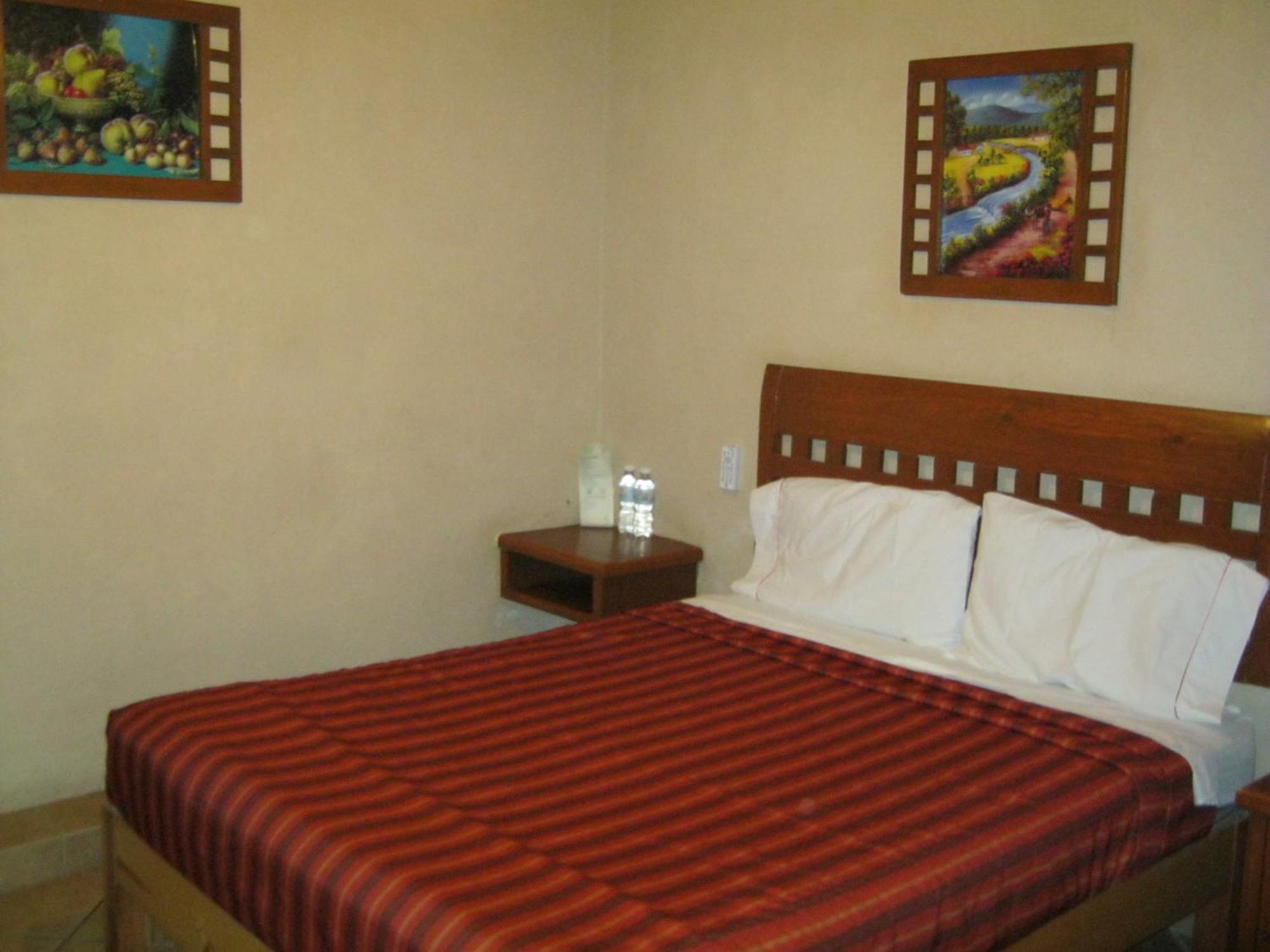 Hotel Real Santa Maria Cuernavaca Exterior photo